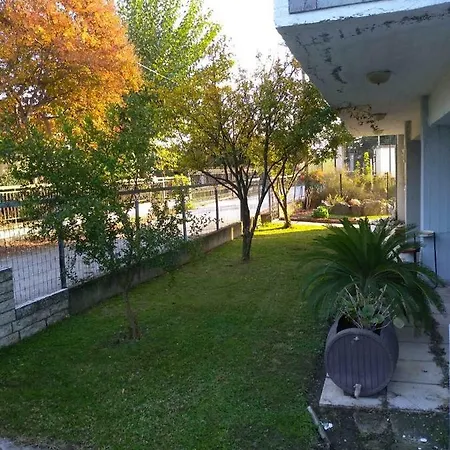 Villa By The River *