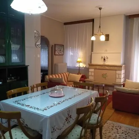 Villa By The River Tríkala